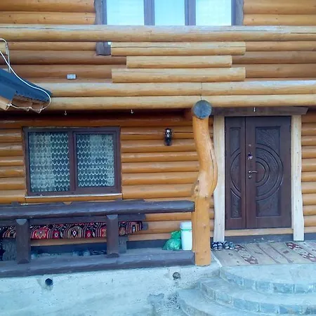 Dikiy Zrub Homestay Vorokhta